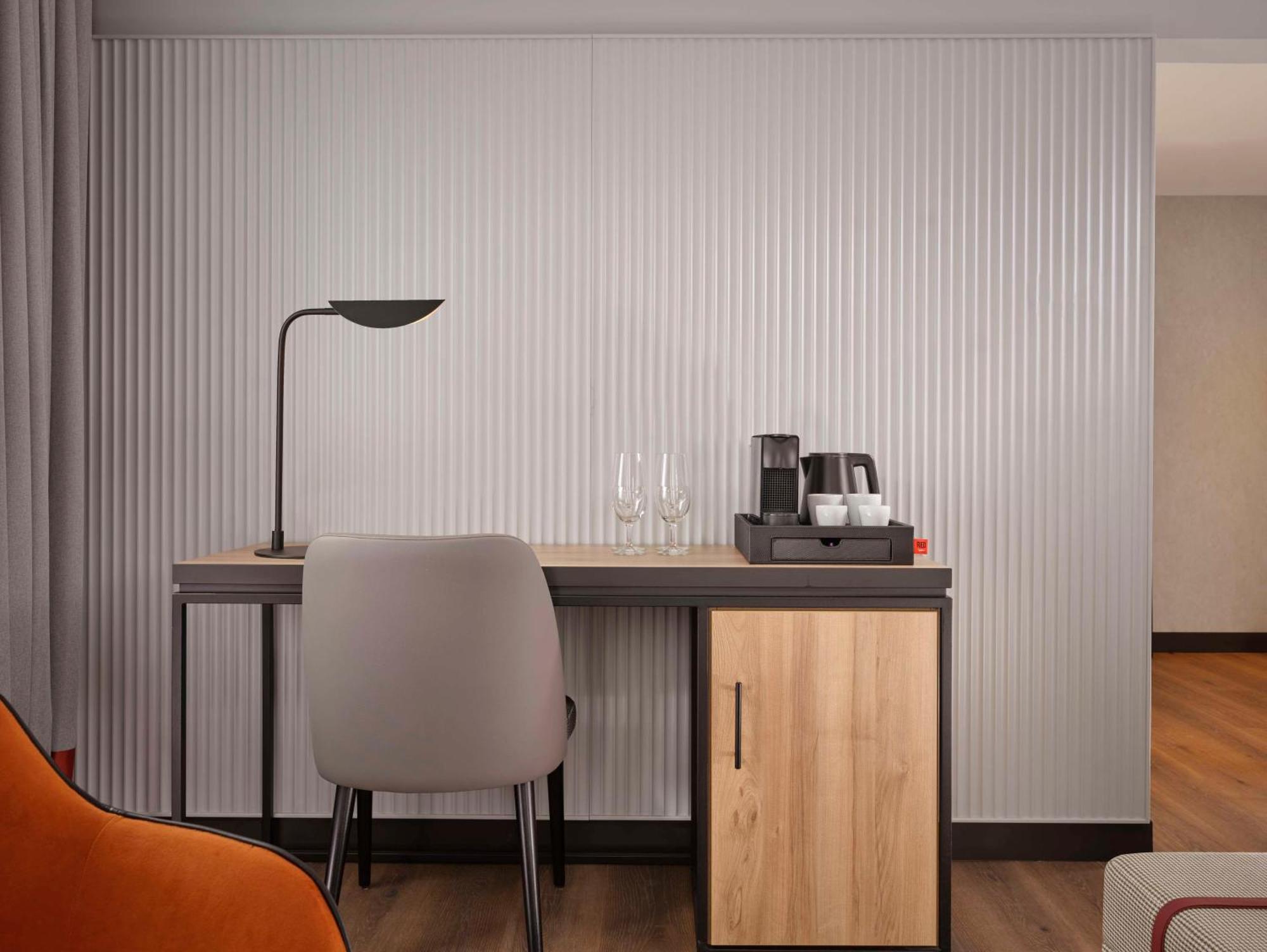 Radisson Red Berlin Kudamm Ξενοδοχείο Εξωτερικό φωτογραφία