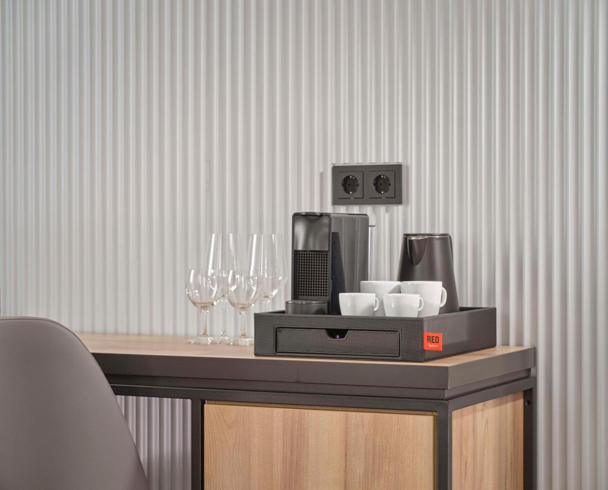 Radisson Red Berlin Kudamm Ξενοδοχείο Εξωτερικό φωτογραφία
